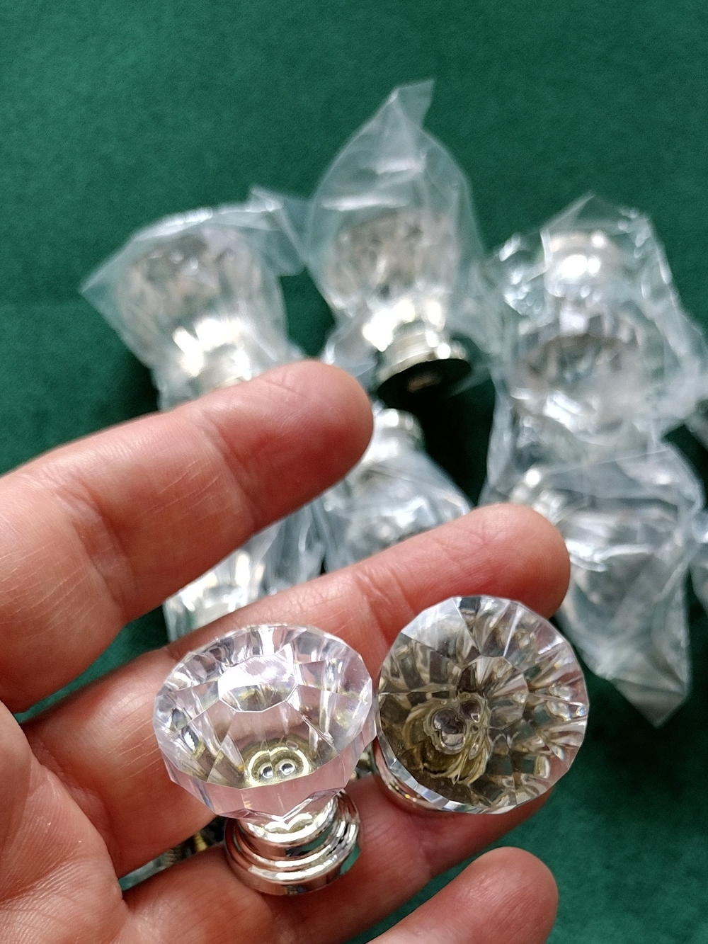 Set of 10 Crystal -style Plastic Cabinet Knobs